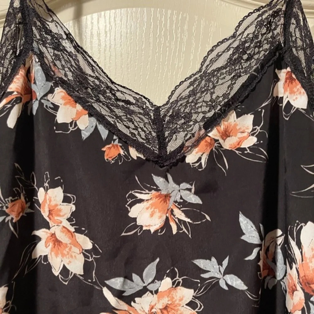 Socialite Lace Trim Floral Slip Dress, Size Large, EUC - Picture 7 of 8